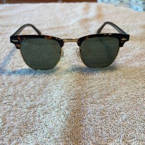 Ray-Ban Tortoise and Gold Clubmaster Sunglasses